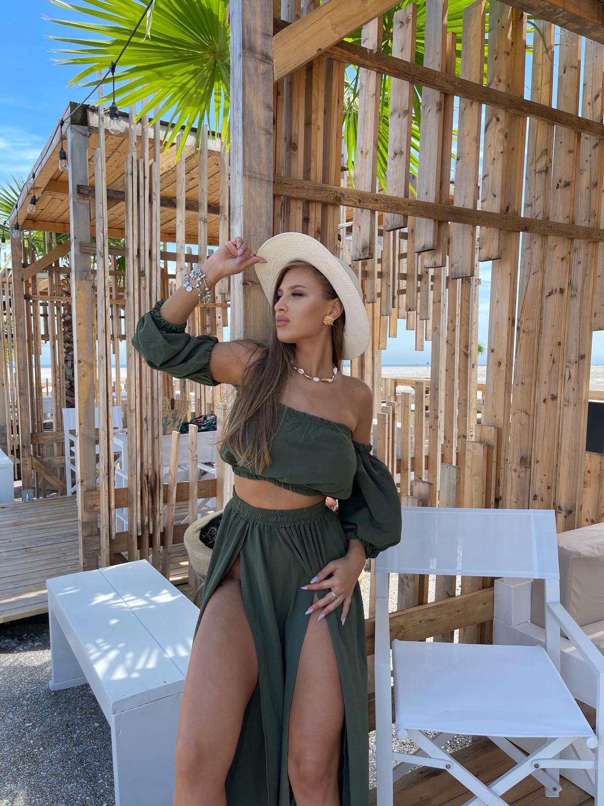 BC13A0FC-17C3-4E24-BB02-D10C989BF59D